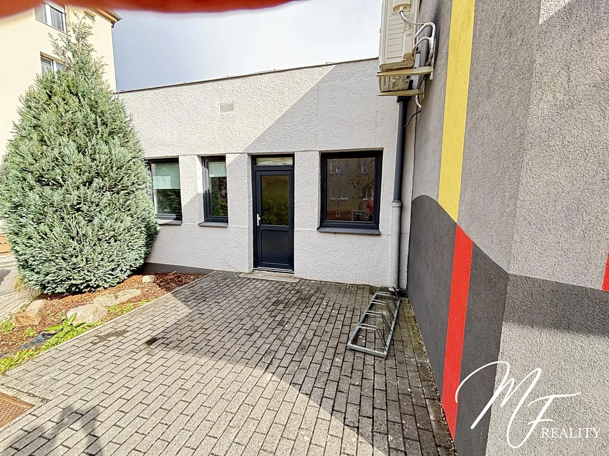 Pronájem kanceláře 61 m²